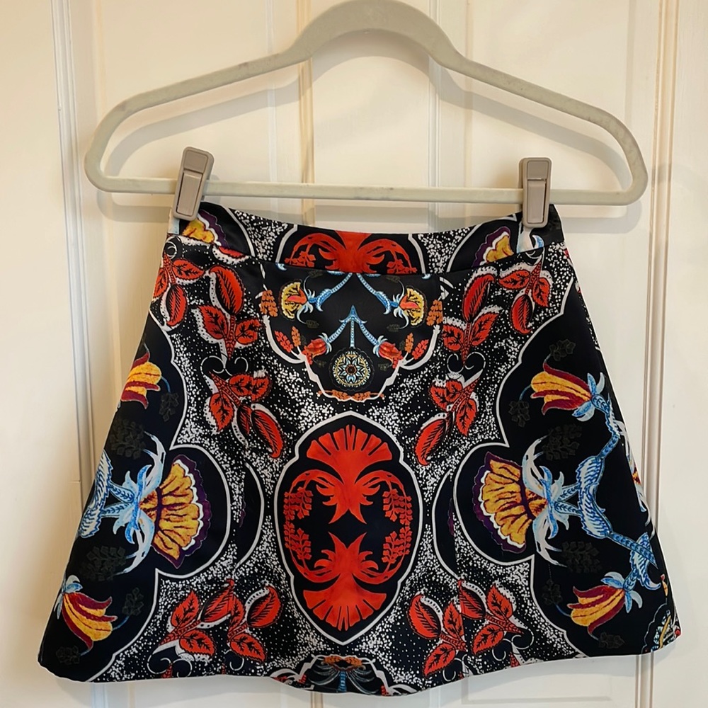Alice + Olivia lantern skirt